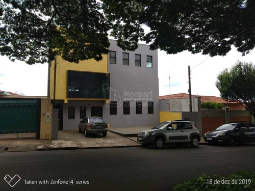 Imagem 1 de 6 de Venda De Casas / Padrão Na Cidade De Araraquara 9810