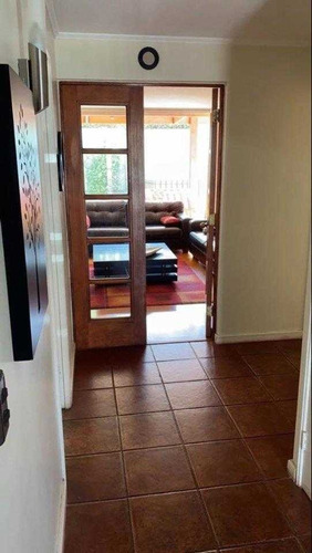 Acogedora Casa En Condominio / Peñalolen