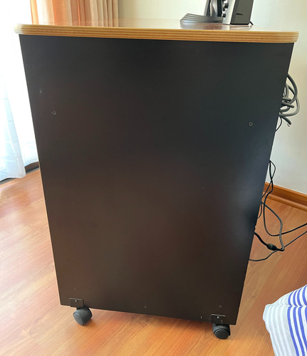 Mesa Para Computador Y Basurero (Usado)