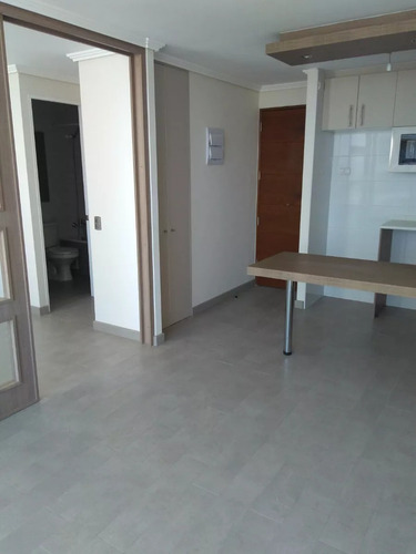 Arriendo Dpto 1d1b Amplio | Las Rejas L1 Metro