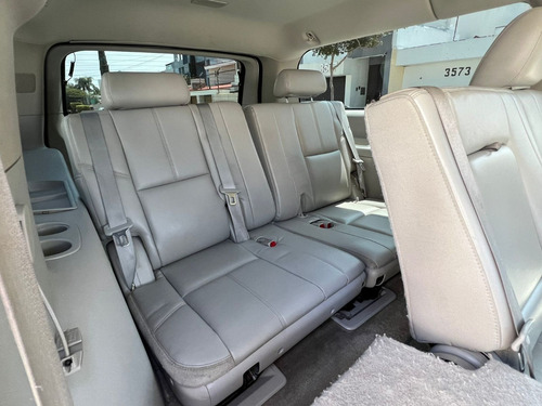 Chevrolet Suburban 5.3 Lt V8 . Piel 2da/ Banca At