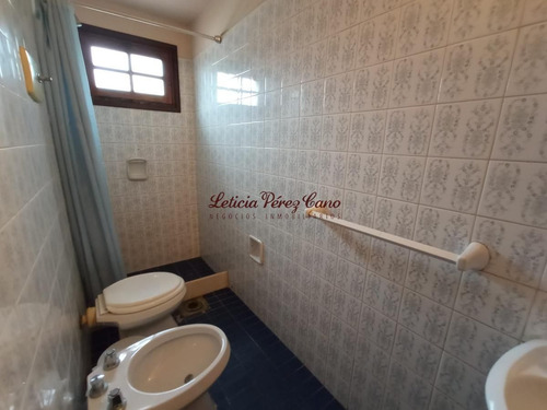 Imagen 12 de 17 de Casa En Venta Mas Consultorio Con Piscina Climatizada