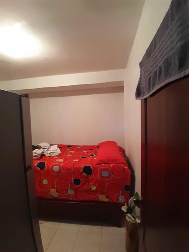 Venta De Edificio De 3 Nivele Alma Rosa Primero I