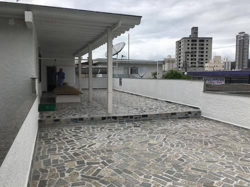 Imagem 21 de 23 de Casa À Venda, 780 M² Por R$ 2.000.000,00 - Centro - Itajaí/sc - Ca0042