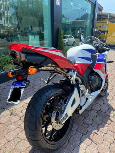 Imagem 3 de 12 de Honda Cbr600rr