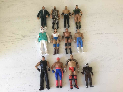 12 Bonecos Wwe Orton El Torito Christian Bunny Mcmahon Piper