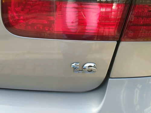 Imagem 12 de 14 de Volkswagen Polo 1.6 8v Flex