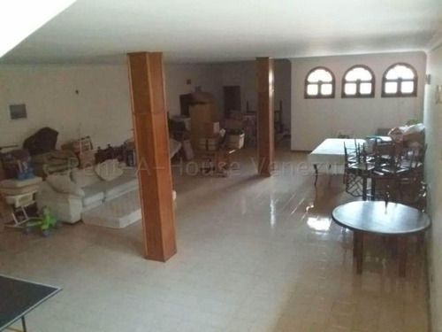 Imagen 25 de 30 de Casa En Venta Zona Este , Barquisimeto, Amplia, Moderna, Conjunto Cerrado. Contacto 0424-5620928 Flex 22-9792 Z10