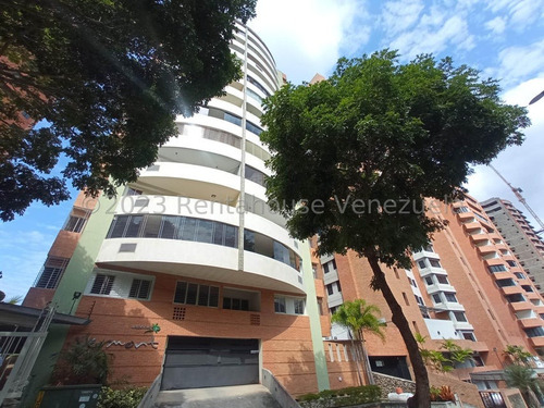 Julio Latouche 24-13431 Apartamento En Venta La Trigaleña Valencia, En La Mejor Urbanización De Valencia Concepto Abierto, Vigilancia 24/7, Vista De Ensueño , Maletero, Planta Eléctrica Áreas Comunes.