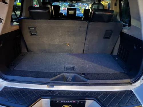 Nissan Armada 5.6 Se Piel Qc 4x2 At