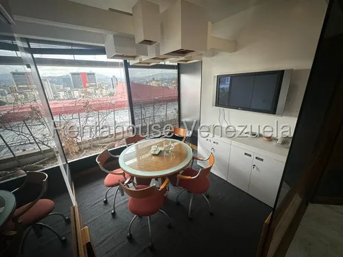 Local En Venta La Castellana Abm