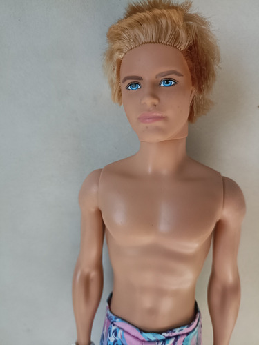 Muñeca Barbie Ken Beach Bikini (Usado)