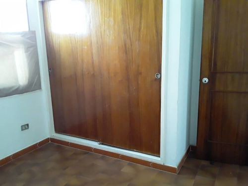 Imagen 6 de 8 de Alquilo Apartamento Urb. El Centro