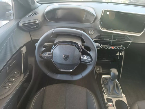 Peugeot 2008 1.0T Allure