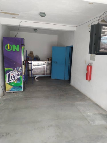 Imagen 3 de 12 de Sv Vende Local Con Fondo De Comercio Activo Licorería Palo N