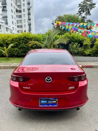 Mazda 3 2.0 Touring