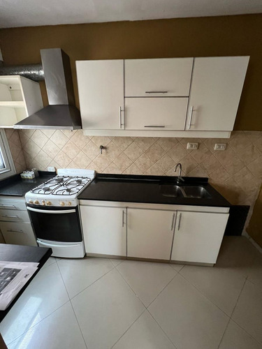 Casa En Alquiler - Villa Adelina