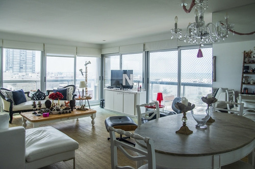 Hermoso Departamento En Venta Con Linda Vista.- Ref: 3746