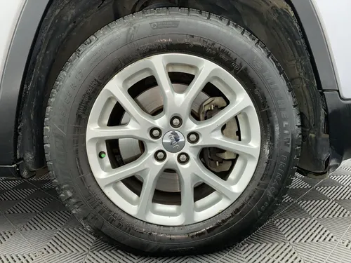 Jeep Cherokee 3.2 Longitude