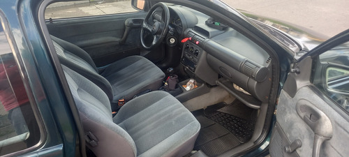Chevrolet Corsa 1.6 Gl