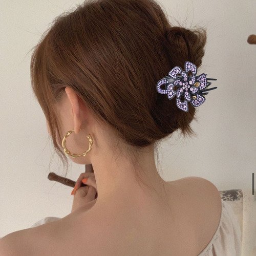 Pinza Para El Pelo En Forma De Flor Con Diamantes De Imitaci