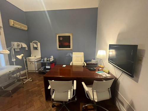Alquiler Y Venta Local Pocitos Br. Artigas Y Avenida Brasil 12 Ambientes Baños Y Block Quirurgico