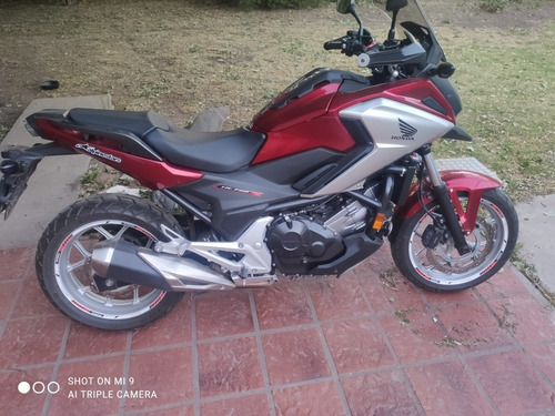 Imagen 3 de 8 de Honda Nc 750x