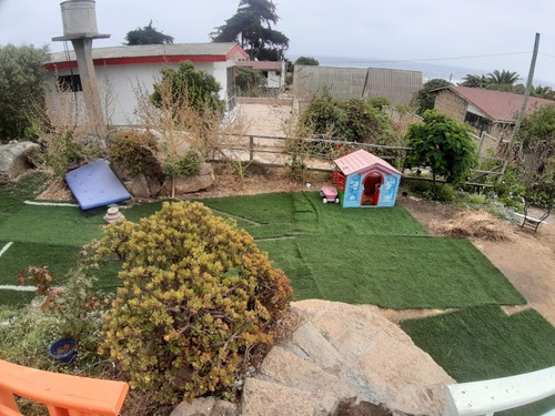 Imagen 5 de 15 de Arriendo Casa Grande En El Quisco Frente Al Mar