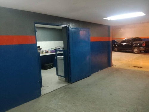 Imagen 4 de 8 de En Venta Local Ubicado En La Avenida Municipal De Puerto La Cruz Ve03-597am-jlez