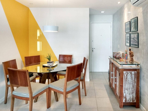Apartamento Com 3 Quartos Por R$ 850.000 - Ingá /rj - Ap47178