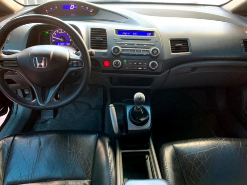 Imagem 10 de 15 de Honda Civic 1.8 Lxs 16v Flex 4p Manual