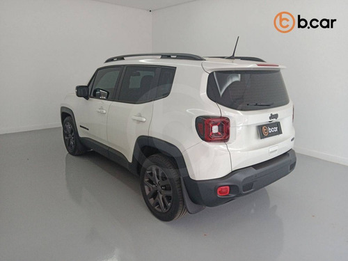 Imagem 4 de 15 de Jeep Renegade 1.8 16v Flex Longitude 4p Automático