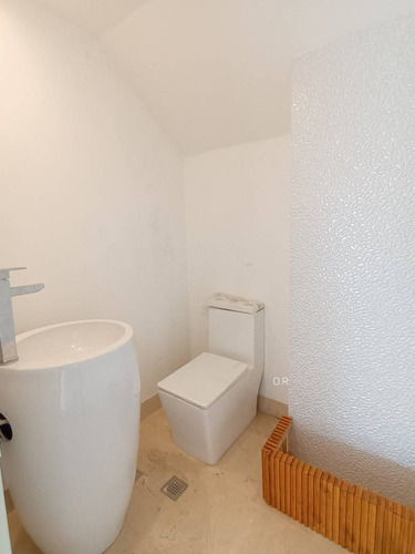 Imagen 9 de 28 de Leal Pérez Vende Penthouse Duplex En Sabana Larga Sevilla Real Torre A
