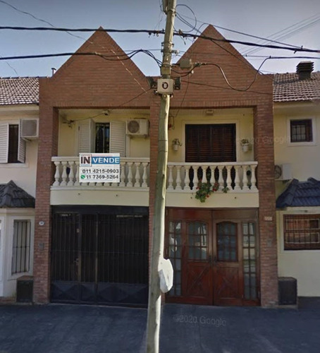 Casa  En Venta Ubicado En Bernal Este, Bernal, Quilmes