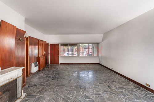 Casa Parque Chacabuco Venta Coch Patio Terr Pileta