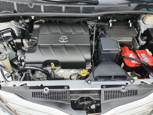 Imagen 15 de 15 de Toyota Sienna Xle 2013