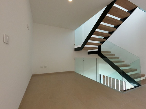Imagen 24 de 29 de Casa En Zibata Queretaro 4 Habitaciones Sala De Tv Roof Top