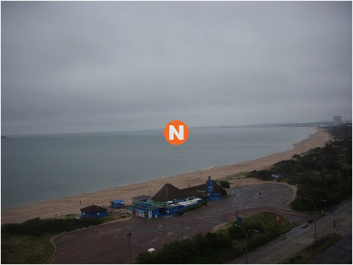 Apartamento En Venta Y Alquiler, Mansa, Punta Del Este, 3 Dormitorios.- Ref: 762