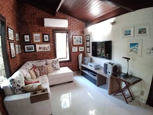 Casa De Condomínio À Venda Na Avenida Central Ewerton Xavier, Itaipu, Niterói - Rj - Liv-6639
