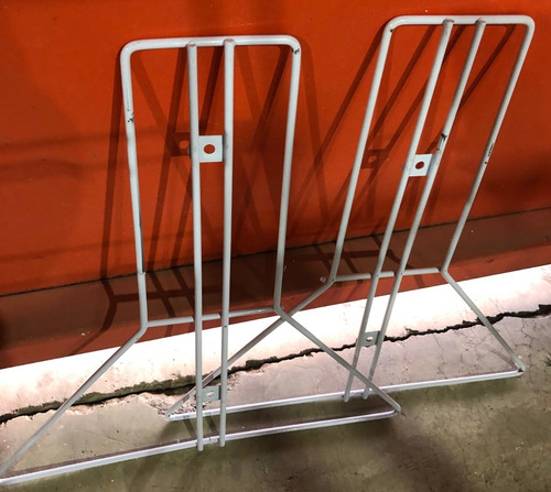 Imagen 7 de 7 de 2 Bases P/ Malla Reja De Alambre Para Pararse Exhibidor