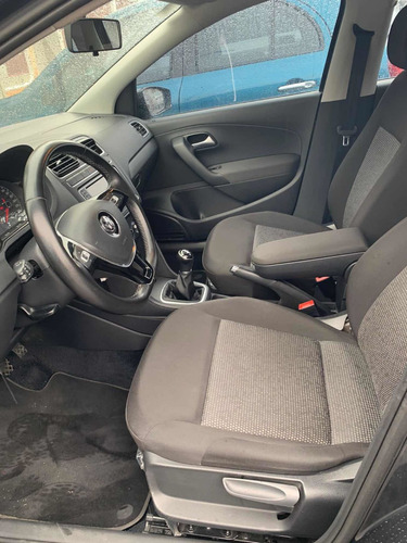 Imagen 15 de 15 de Volkswagen Polo 2019 1.6 L4 Sound Mt