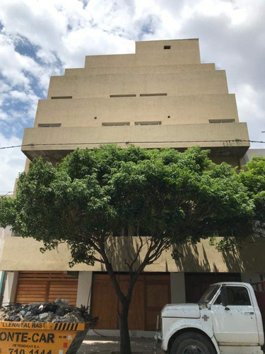 Imagen 1 de 7 de Venta Departamento En B° Alta Cordoba, Calle General Paz