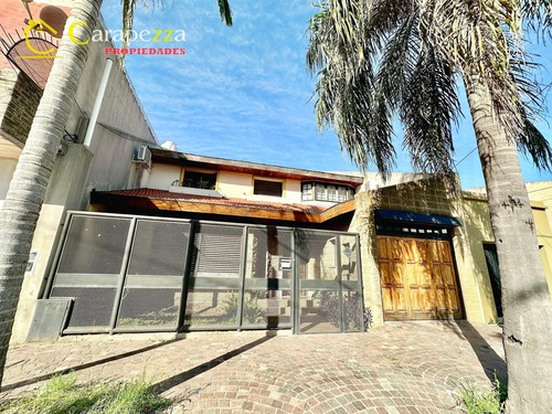 Casa 5 Amb De Categoría En Venta En Loma Hermosa