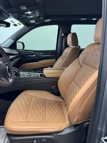 Cadillac Escalade 6.2 Plinum 4x4 At