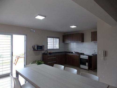 Imagen 13 de 13 de Duplex De 3 Dormitorios En Barrio Nueva Urca