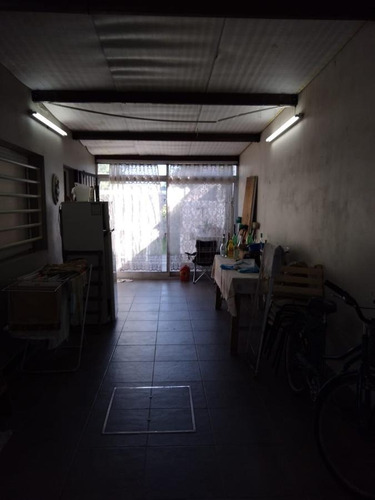 Imagen 6 de 12 de Casa - La Plata