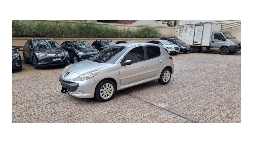 Peugeot 207 1.6 16v Xs Flex Aut. 5p