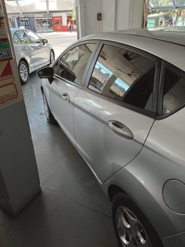 Imagen 8 de 15 de Ford Fiesta Kinetic Design Titanium