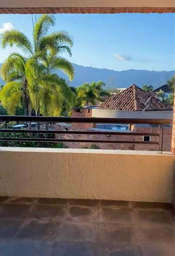 Vendo Exclusivo Townhouse En Altos De Guataparo Valencia