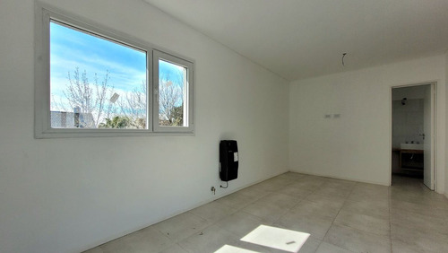Venta Ph Cuatro Ambientes Con Jardín En Boulogne